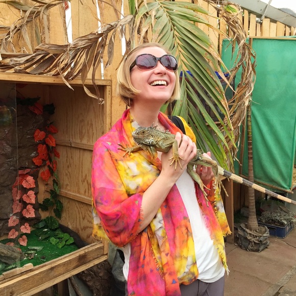 Meet your Posher, Glenna - Picture 5 of 8